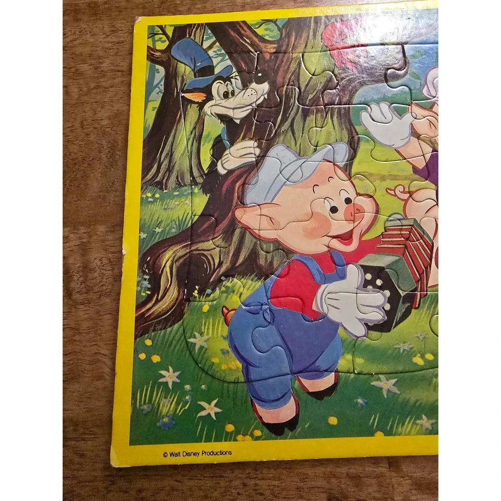 Vintage Jaymar Walt Disney Three Little Pigs Interlocking Tray Puzzle Cardboard